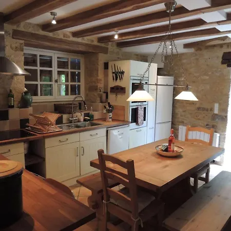Gite Des Remparts Salignac Ferienhaus *